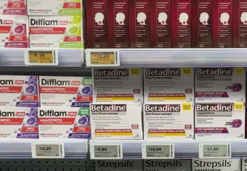 The Shelf-Edge Showdown Electronic Shelf Labels vs. Traditional Price Tags